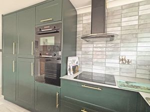 Photo 7- click for photo gallery